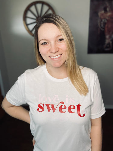 Love is Sweet Graphic Tee - Gold Dust Threads